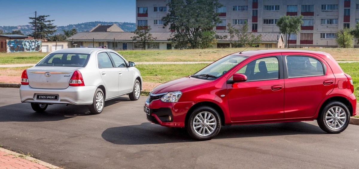 Toyota Etios 15 Sprint 2017 Specs And Pricing Za